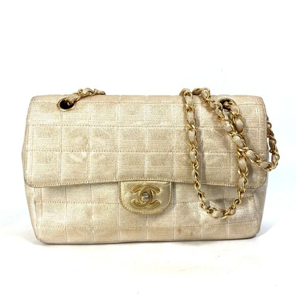 CHANEL Beige Shoulder Bag - Picture 1 of 16